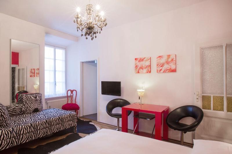 Caffa Dell Arte Boutique Rooms - Oda
