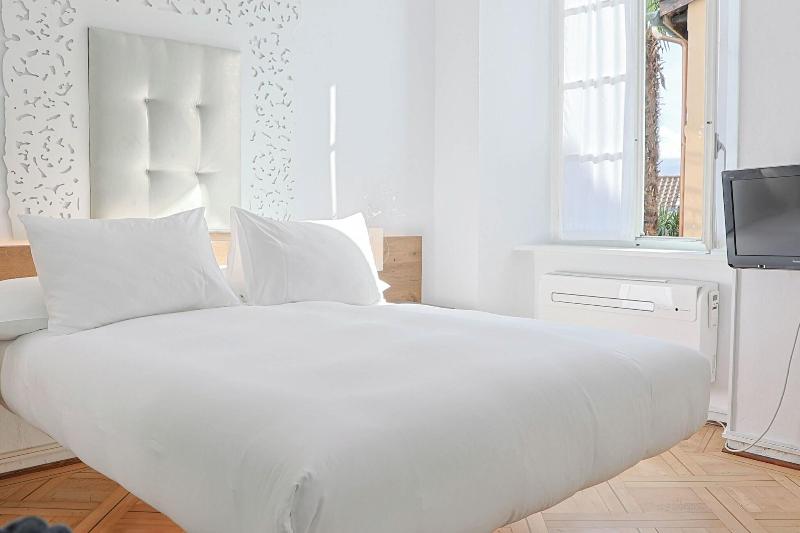 Caffa Dell Arte Boutique Rooms - Oda