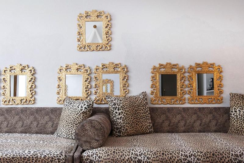 Caffa Dell Arte Boutique Rooms - Oda