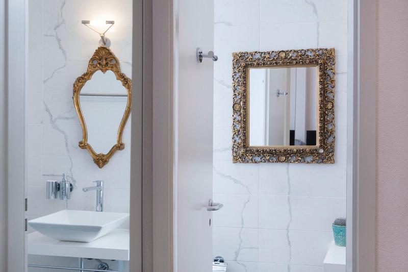 Caffa Dell Arte Boutique Rooms - Oda