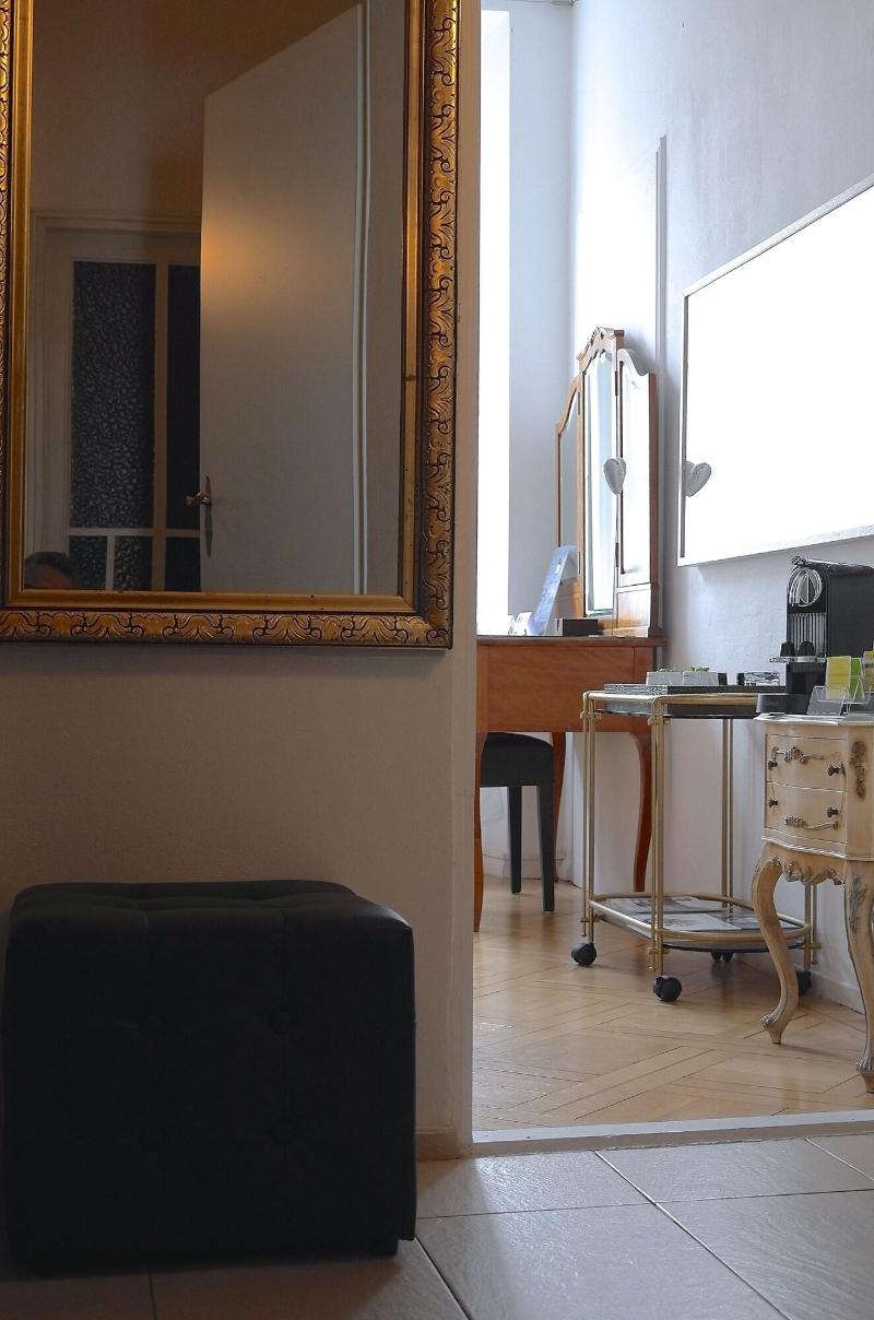 Caffa Dell Arte Boutique Rooms - Oda