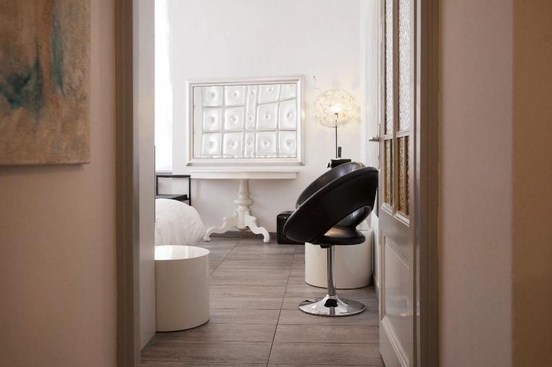 Caffa Dell Arte Boutique Rooms - Oda
