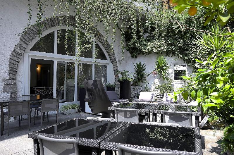 Caffa Dell Arte Boutique Rooms - Teras