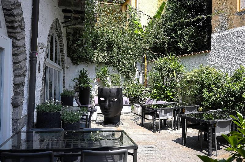 Caffa Dell Arte Boutique Rooms - Teras