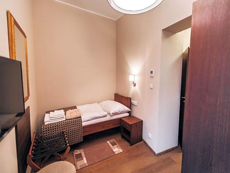 Star Hotel - Oda