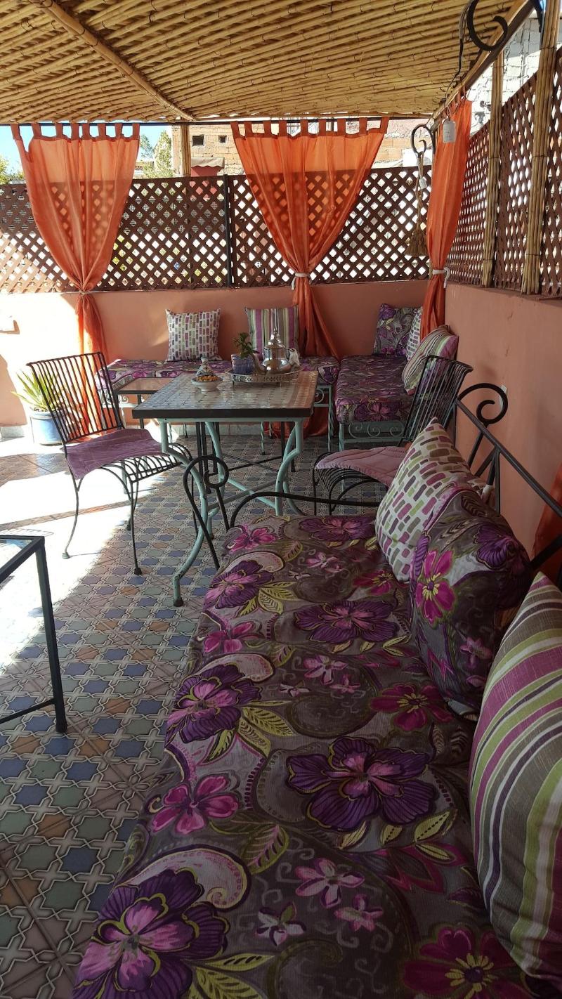 Riad De La Semaine - Oda