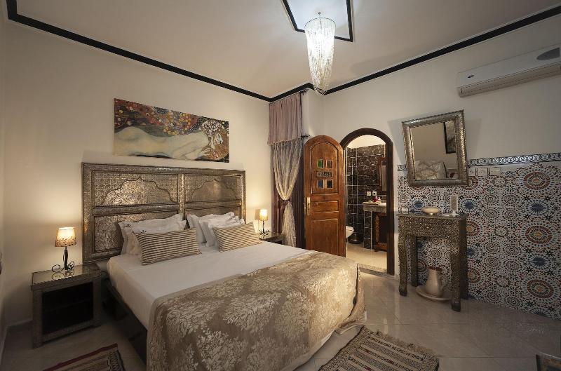 Riad De La Semaine - Oda