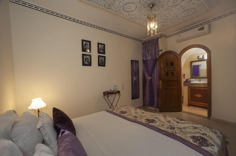 Riad De La Semaine - Oda