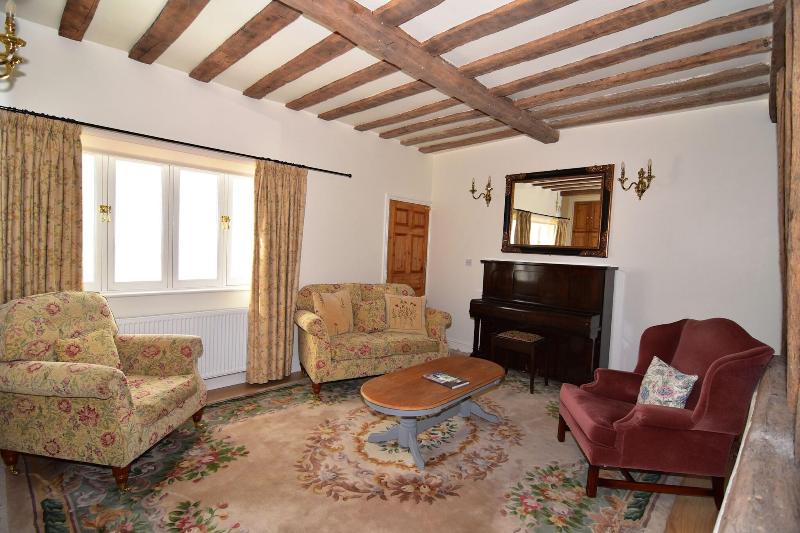 The Abbey Hotel And Apartments - Oda