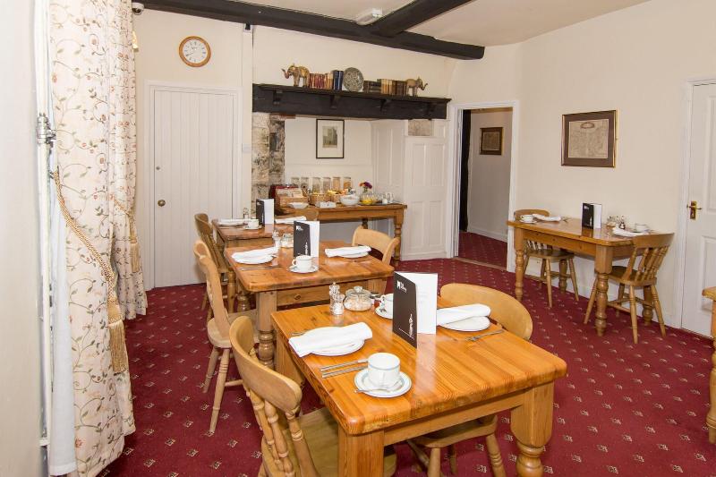 The Abbey Hotel And Apartments - Restoran