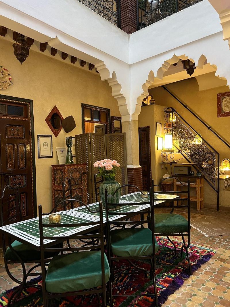 Riad Andalla - Lobi