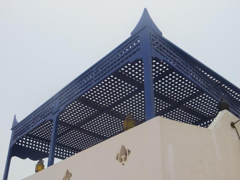 Riad Gloria - Genel