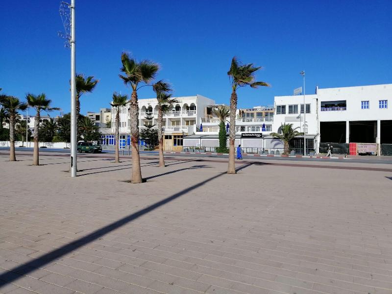 Riad Gloria - Genel