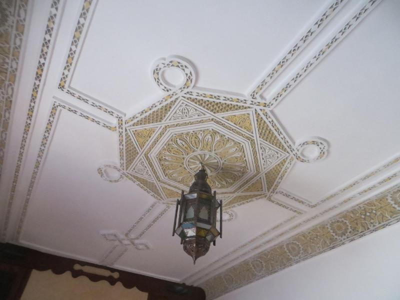 Riad Gloria - Oda