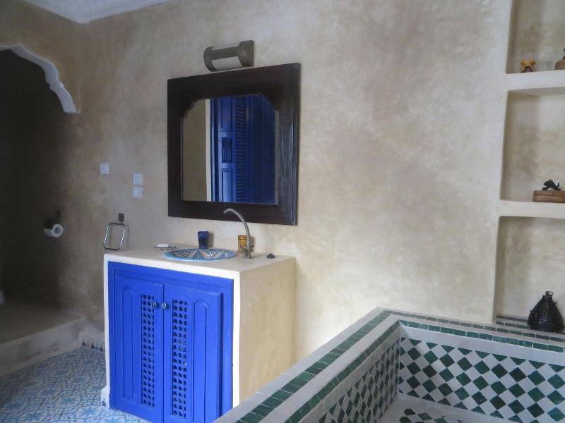Riad Gloria - Oda