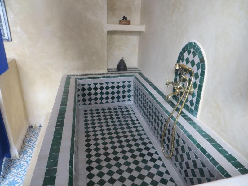 Riad Gloria - Oda