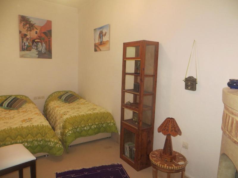 Riad Gloria - Oda