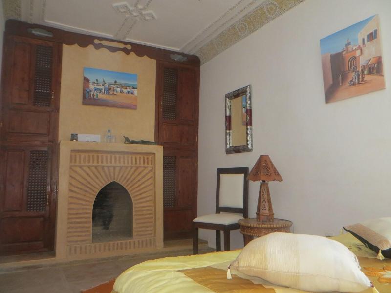 Riad Gloria - Oda