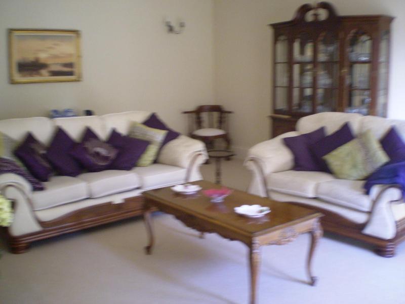 Buckley Farmhouse - Lobi