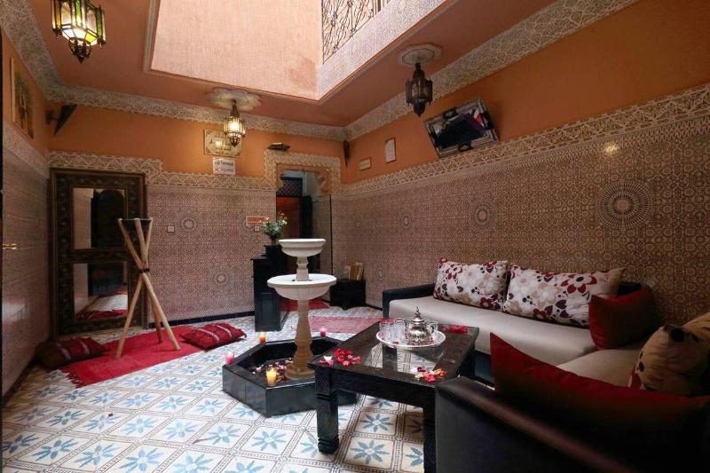 Ha Tel Riad Hayat - Genel