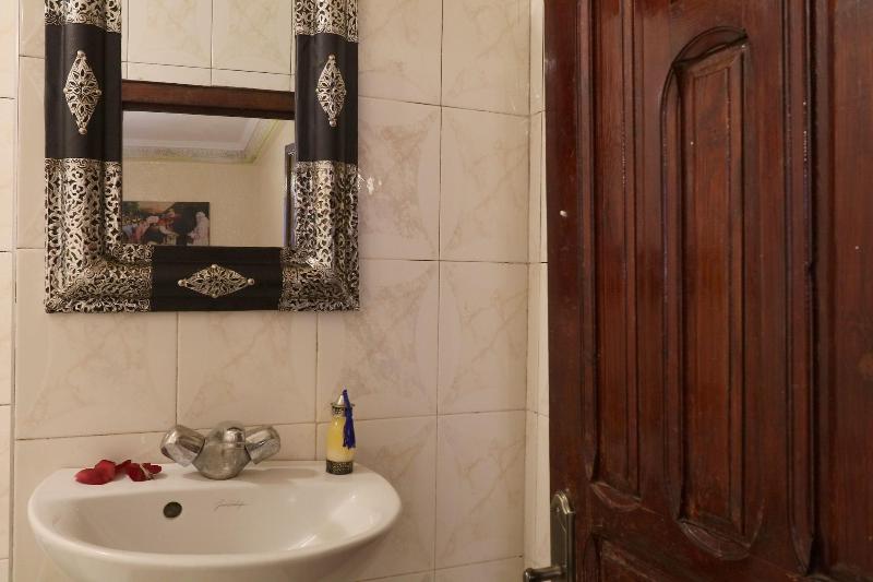 Ha Tel Riad Hayat - Oda
