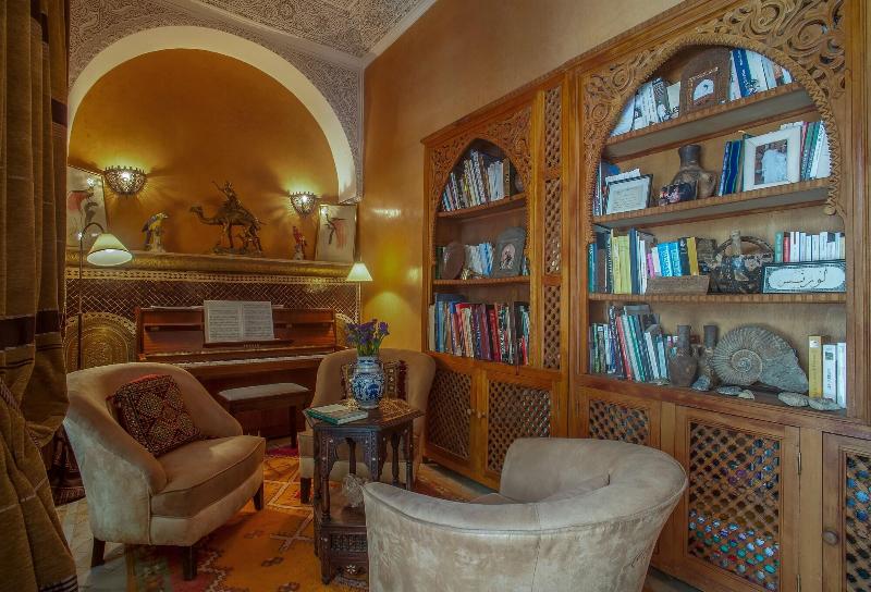 Riad Laurence Olivier - Aktivite