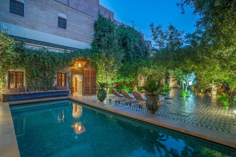 Riad Laurence Olivier - Aktivite
