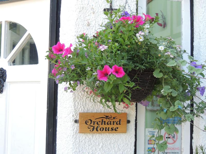 Orchard House Hotel - Genel