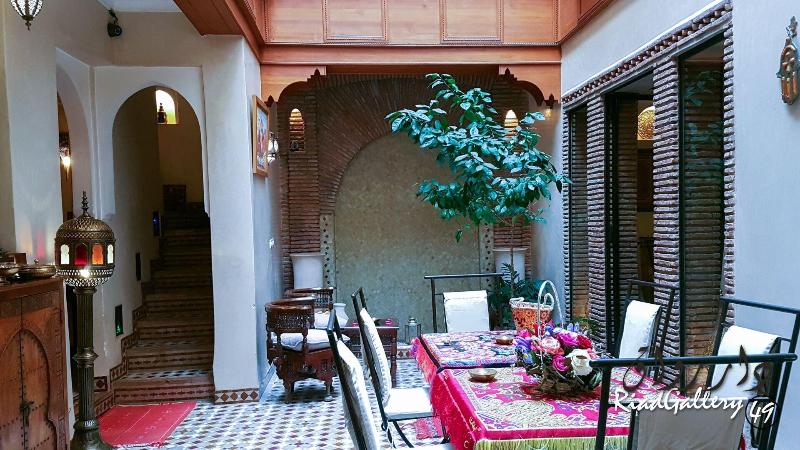Riad Gallery 49 - Oda