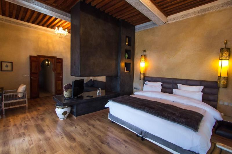 Riad Mayfez Suites Spa - Oda