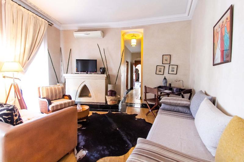 Riad Mayfez Suites Spa - Oda