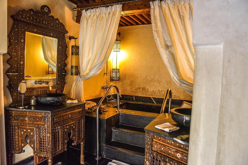 Riad Mayfez Suites Spa - Oda