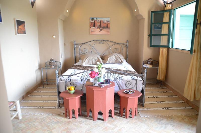 Riad Anma - Oda