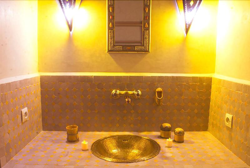 Riad Anma - Oda