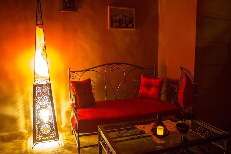 Riad Anma - Oda