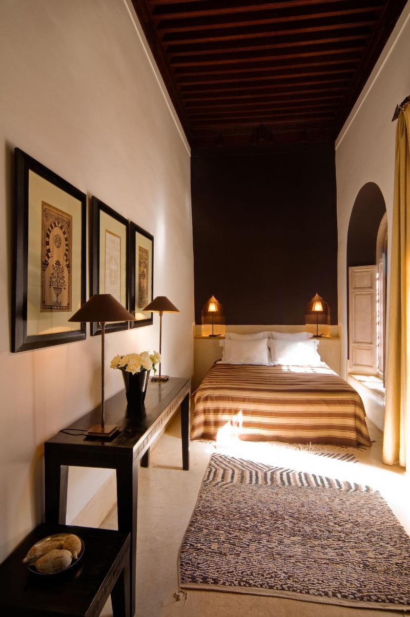 Riad Tzarra - Oda