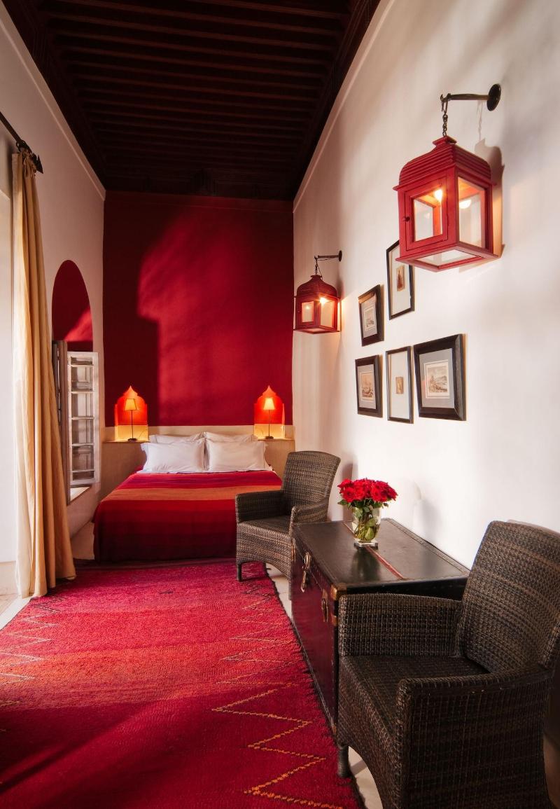 Riad Tzarra - Oda