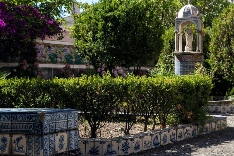Sant Jordi Hostels Lisbon - Genel