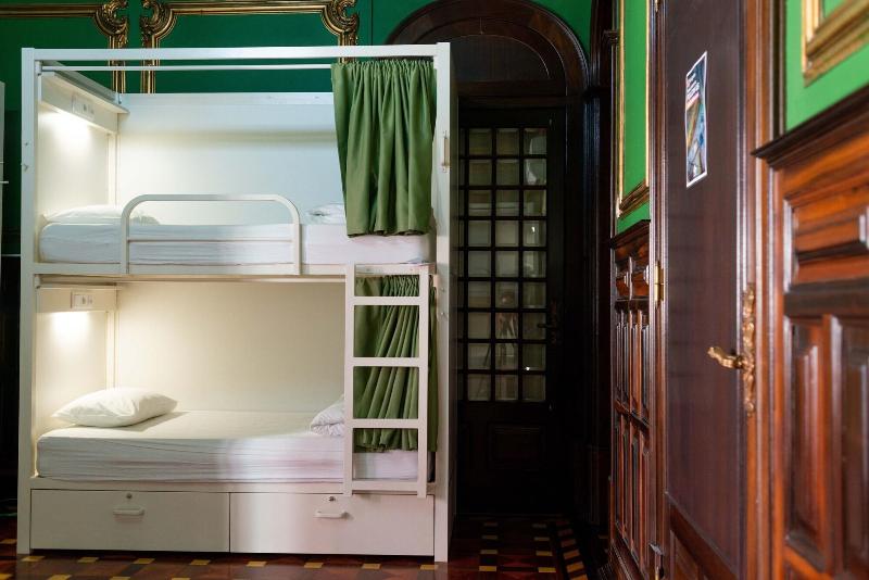 Sant Jordi Hostels Lisbon - Oda
