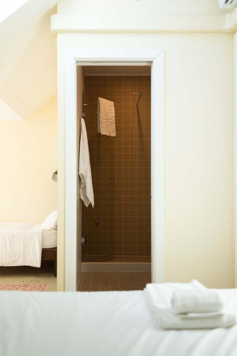 Sant Jordi Hostels Lisbon - Oda