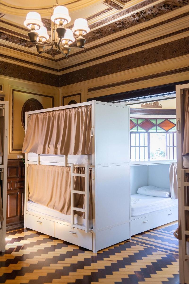 Sant Jordi Hostels Lisbon - Oda