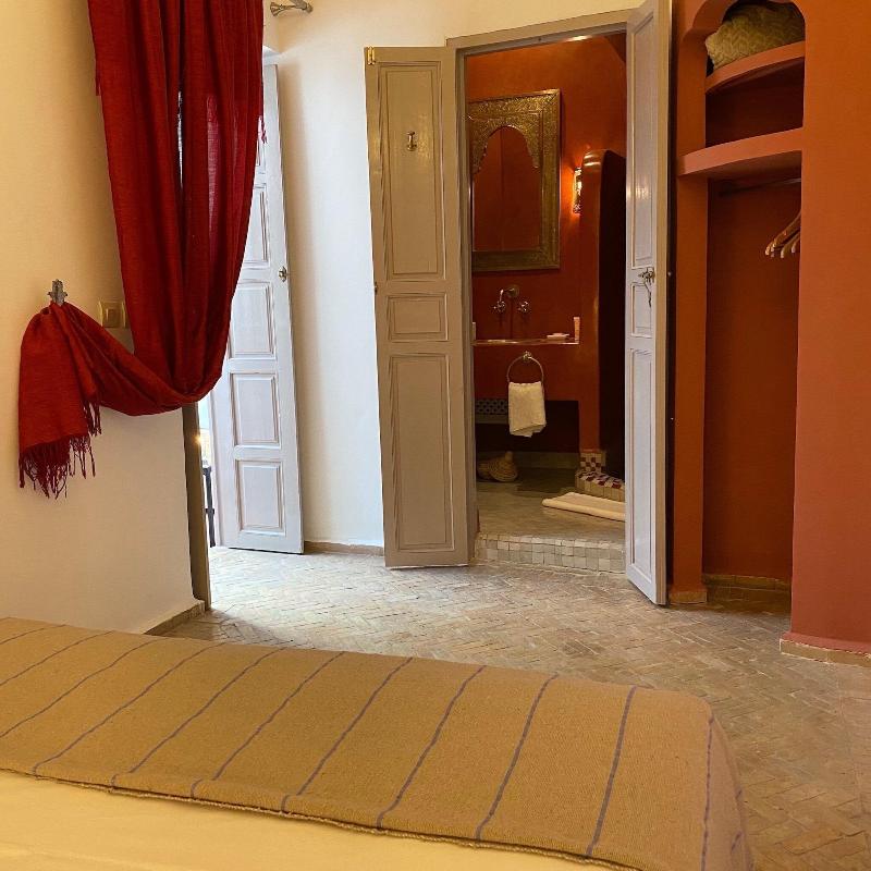 Riad Ajarif By Riad Tawargit - Oda
