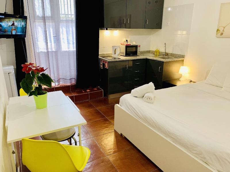 Urban Garden Porto Central Hostel - Oda
