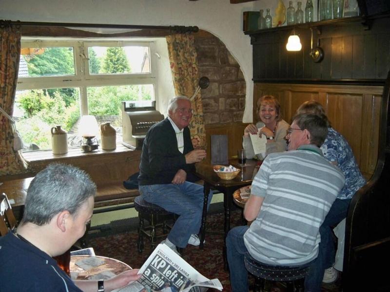 Nelson And Railway Inn - Lobi