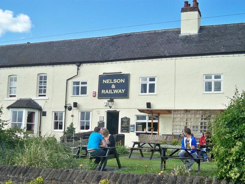 Nelson And Railway Inn - Genel