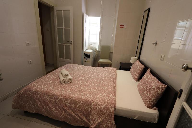 City Center Guest House Hostel - Oda