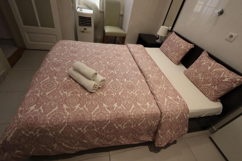 City Center Guest House Hostel - Oda