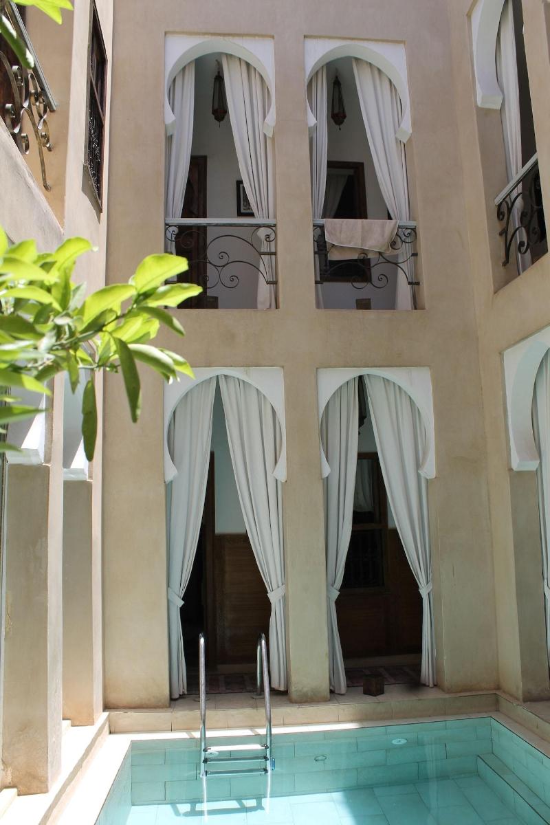 Riad Nafis - Oda