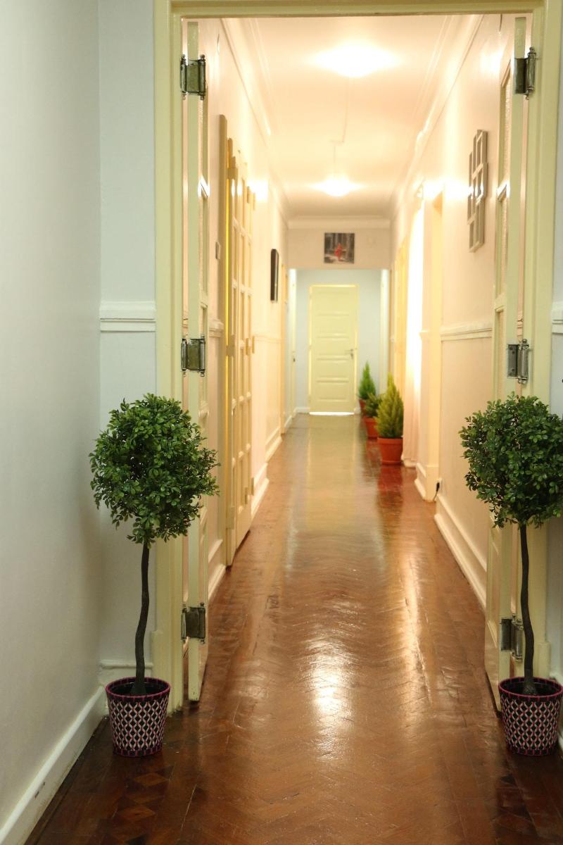 The Delight Hostel Lisbon - Lobi