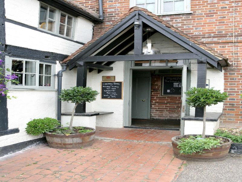 The Crown At Playhatch - Lobi